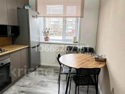 1-бөлмелі пәтер · 36 м² · 2/5 қабат, Кенесары 17, бағасы: 20 000 ₸ в Бурабае