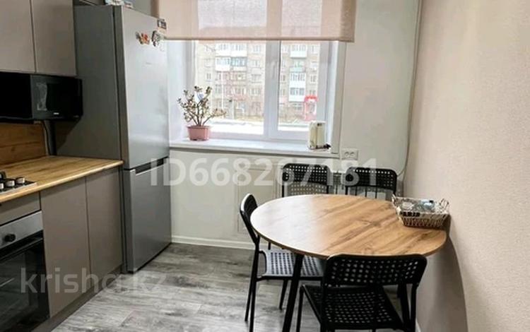 1-комнатная квартира · 36 м² · 2/5 этаж, Кенесары 17 за 20 000 〒 в Бурабае — фото 13