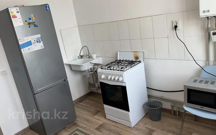 3-комнатная квартира · 68 м² · 3/5 этаж, Левый берег 8 — Напротив жастар орталыгы за 130 000 ₸ в  — фото 2