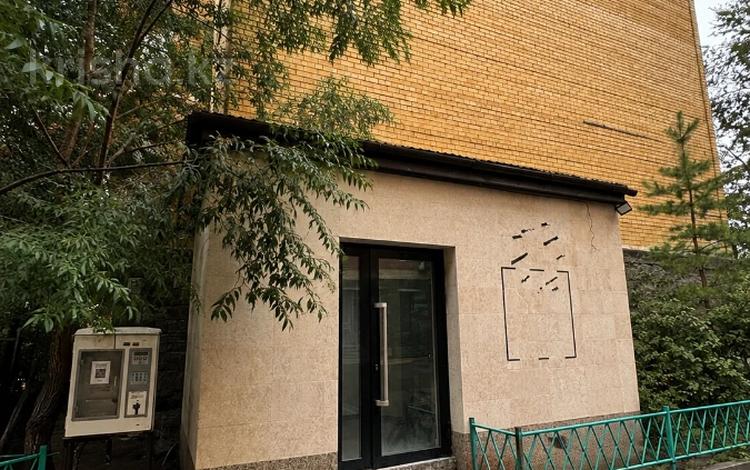 Еркін, кеңселер, дүкендер мен бутиктер, қоймалар, қоғамдық тамақтану орны, сұлулық салондары, медорталықтар мен дәріханалар, білім орталықтары, ойын-сауық · 59.9 м², бағасы: ~ 33 млн ₸ в Астане, р-н Байконур — фото 2