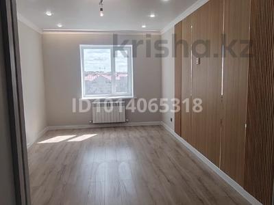 2-комнатная квартира · 63 м² · 8/10 этаж, мкр. Алтын орда, пр. Тауелсиздик 15Е за 29 млн ₸ в Актобе
