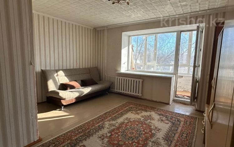 1-комнатная квартира · 35.2 м² · 3/5 этаж, Назарбаева 75/2 за 12.6 млн 〒 в Павлодаре — фото 2