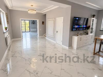 Жеке үй · 5 бөлме · 214 м² · 5 жүзд., Аккол 2а, бағасы: 185 млн ₸ в Алматы, Наурызбайский р-н