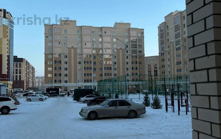 Микрорайон имени генерала. Армянск ул корявко. Крым армянск парк стадион. Микрорайон имени генерала. Армянск.