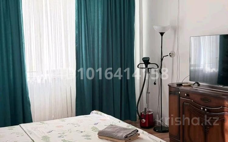 1-бөлмелі пәтер · 40 м² · 2/5 қабат, Нұрсая ш/а. 21, бағасы: 2 500 ₸ в Атырау, мкр Нурсая — фото 2