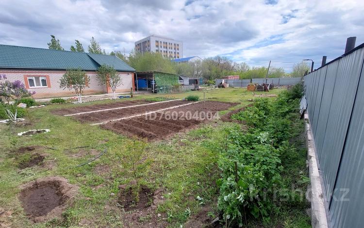 Свободное назначение, офисы, склады, общепит, бани, гостиницы и зоны отдыха · 120 м² за 42 млн ₸ в Актобе, жилой массив Кирпичный — фото 2