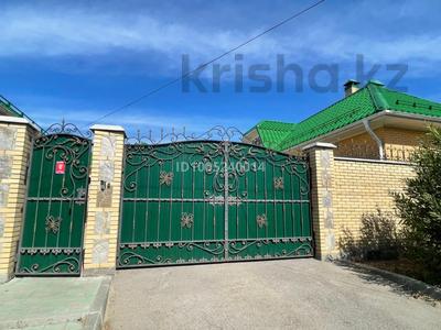 Отдельный дом · 5 комнат · 400 м² · 12 сот., Касымханова 143 за 400 млн 〒 в Костанае