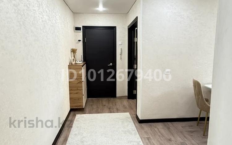 3-бөлмелі пәтер · 60 м² · 8/9 қабат, Майкудук, Мкр Восток-3 17, бағасы: 19.5 млн ₸ в Караганде, Алихана Бокейханова р-н — фото 2