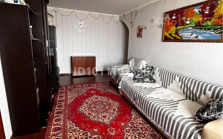 3-комнатная квартира · 70 м² · 5/5 этаж, мкр Новый Город, Нуркена Абдирова 26/2 — Остановка магазин Мечта за 19 млн ₸ в Караганде, Казыбек би р-н — фото 2