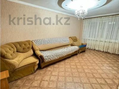 2-комнатная квартира · 44 м² · 1/5 этаж, Майкудук, 15й микрорайон за 9 млн ₸ в Караганде, Алихана Бокейханова р-н