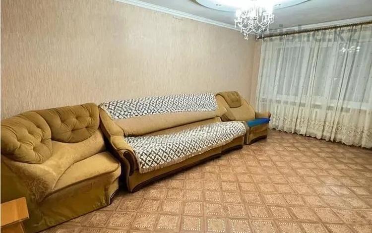 2-комнатная квартира · 44 м² · 1/5 этаж, Майкудук, 15й микрорайон за 9 млн ₸ в Караганде, Алихана Бокейханова р-н — фото 2