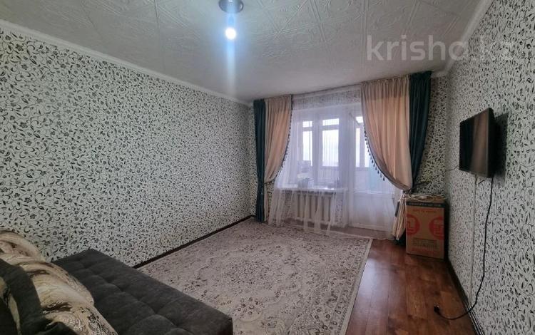 1-комнатная квартира · 40 м² · 3/5 этаж · помесячно, мкр Новый Город 143 — Космонавтов 143 за 100 000 〒 в Караганде, Казыбек би р-н — фото 2