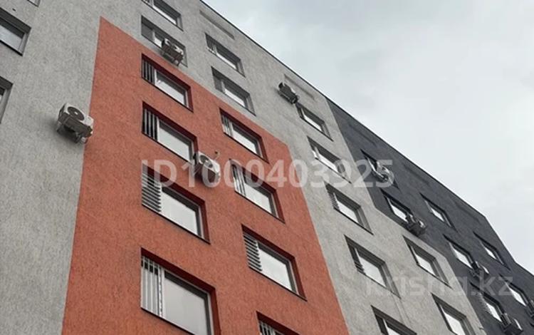 2-комнатная квартира · 66 м² · 8/11 этаж, мкр Аксай-1, Райымбек 522/1 — Райымбека яМомышулы за 45.1 млн ₸ в Алматы, Ауэзовский р-н — фото 2