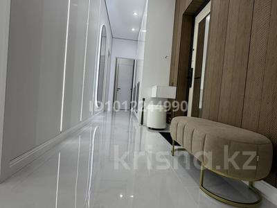 3-комнатная квартира · 90 м² · 1/9 этаж, Просп. Каныша Сатпаева за 50 000 ₸ в Усть-Каменогорске, Ульбинский