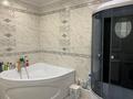 4-комнатная квартира · 240 м² · 3/5 этаж, Бокенбай Батыра за 70 млн ₸ в Актобе — фото 16