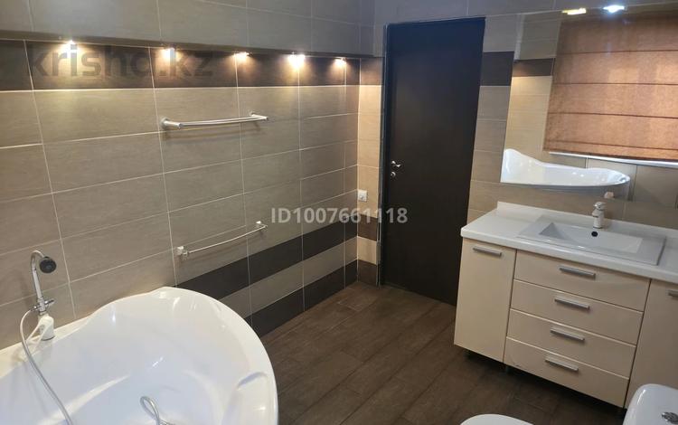 4-бөлмелі пәтер · 83.3 м² · 3/3 қабат, Узенка, Санаторная 18 — Район ЖБИ, Медсанчасть, бағасы: 14 млн ₸ в Караганде, Алихана Бокейханова р-н — фото 24