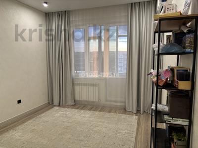2-бөлмелі пәтер · 64 м² · 5/5 қабат, мкр. Алтын орда, Мкр Алтын Орда 49г — Гипермаркет Анвар, школа Смарт Білім, бағасы: 27 млн ₸ в Актобе