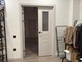 2-комнатная квартира · 64 м² · 5/5 этаж, мкр. Алтын орда, Мкр Алтын Орда 49г — Гипермаркет Анвар, школа Смарт Білім за 27 млн ₸ в Актобе — фото 4