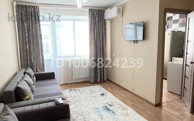 1-комнатная квартира · 35 м² · 4/5 этаж, Ауэзова 30 — Центр, Толайым, Айгыз, Асылдар, парк,площадь за 2 000 ₸ в  — фото 2