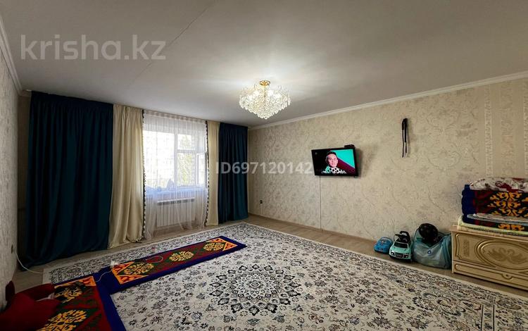 2-комнатная квартира, 74.6 м², 2 этаж, 31Б мкр 31