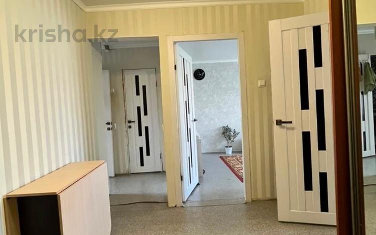 2-комнатная квартира · 55.2 м² · 4/5 этаж, мкр 8, 101 Стрелковая дивизия 13/1 за 18 млн ₸ в Актобе — фото 2