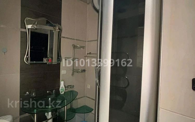 1-комнатная квартира · 45 м² · 3/8 этаж, мкр Орбита-3 26 за 220 000 ₸ в Алматы, Бостандыкский р-н — фото 2