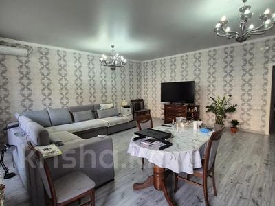 3-комнатная квартира · 112.1 м² · 2/9 этаж, Уранхаева 30 за 68 млн ₸ в Семее
