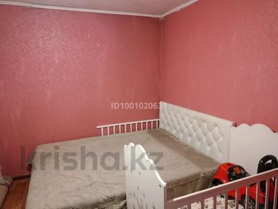 4 комнаты · 7 м² · 4 этаж, Майкудук, 16й микрорайон 26 за 50 000 〒 в Караганде, Алихана Бокейханова р-н