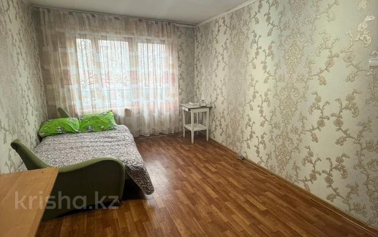 1-комнатная квартира · 33 м² · 3/4 этаж, мкр №10 за 23.5 млн ₸ в Алматы, Ауэзовский р-н — фото 10