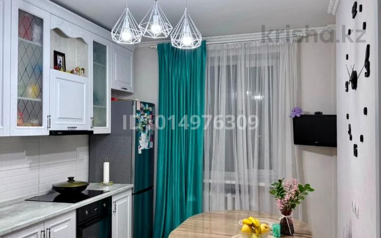 3-бөлмелі пәтер · 86.4 м² · 12/14 қабат, Б. Момышулы 14 — ТД Рахмет, ресторан Туран, парк Жеруйык, бағасы: 41.9 млн ₸ в Астане, Алматы р-н — фото 6