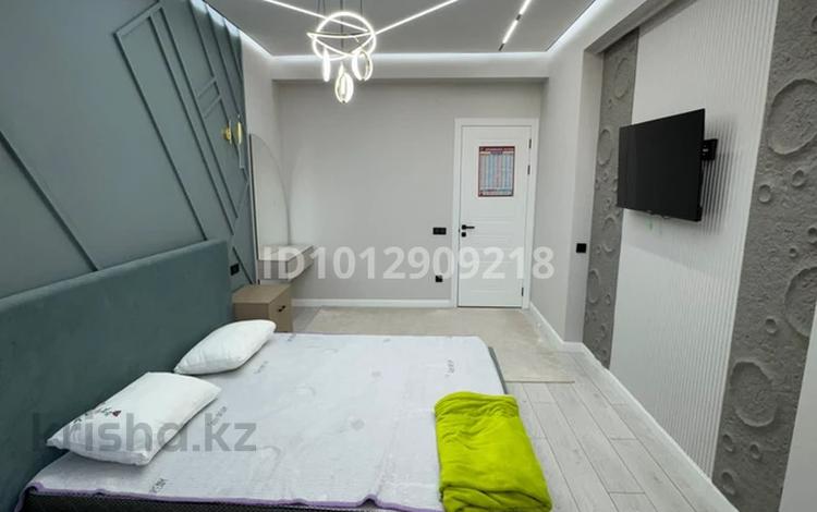 2-комнатная квартира · 64 м² · 7/12 этаж, Байдибек би стр. 127/7 за 48.5 млн ₸ в Шымкенте, Абайский р-н — фото 2