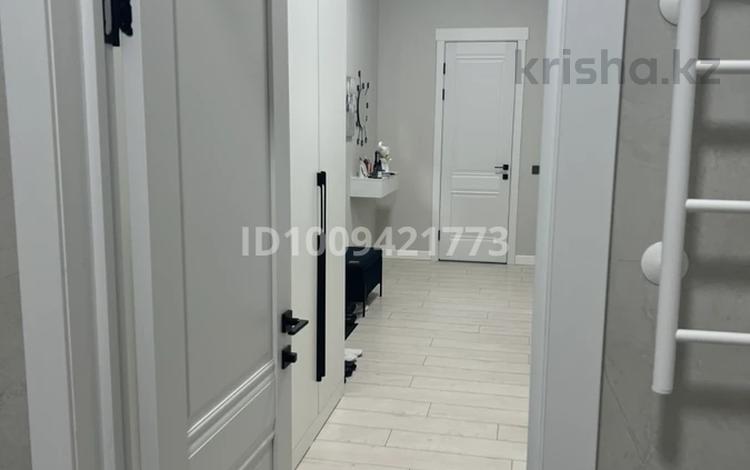 2-комнатная квартира · 74 м² · 9/9 этаж, 17-й микрорайон, 17 мкр. 26 за 46 млн ₸ в Шымкенте, Аль-Фарабийский р-н — фото 2