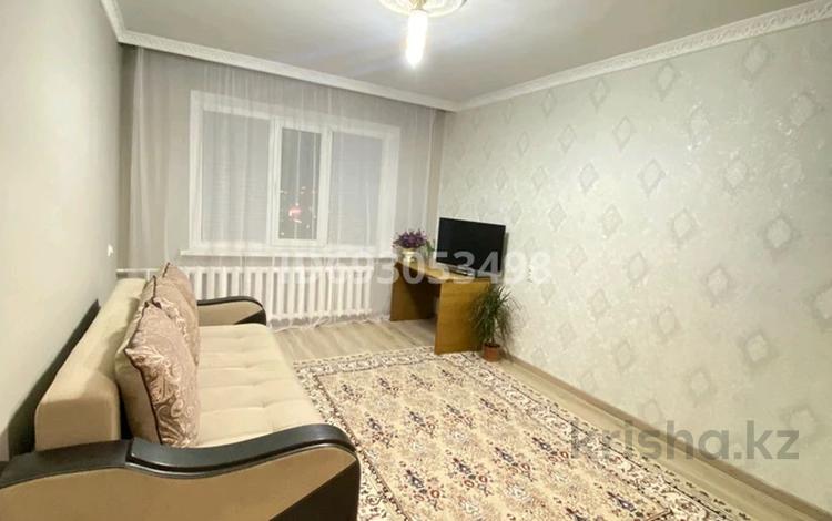 2-бөлмелі пәтер, 52 м², 5/5 қабат ай сайын, Куйши Дина 8/2, бағасы: 180 000 〒 в Астане, Алматы р-н — фото 4