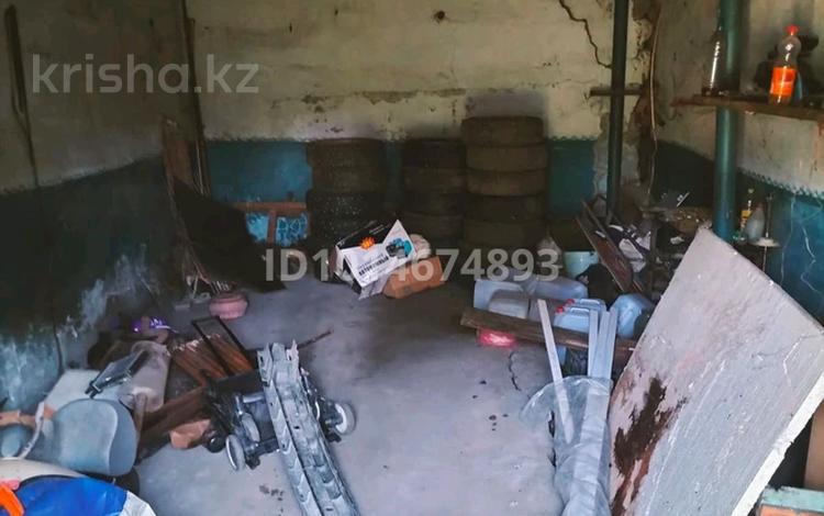 Гараж · 15 м² · Тимофеево — Старый базар в центре за 400 000 ₸ в Алтае — фото 2
