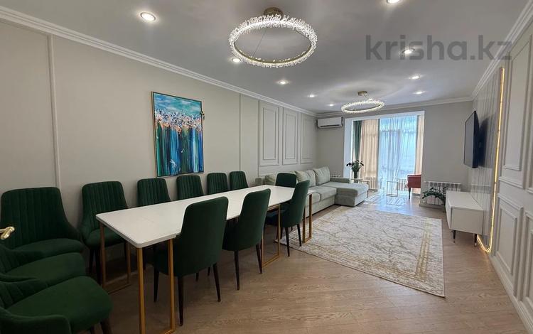 3-бөлмелі пәтер · 108 м² · 7/10 қабат, Жеңіс ш/а 11, бағасы: 46.5 млн ₸ в Уральске, мкр Женис — фото 2