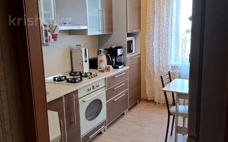 3-комнатная квартира · 64.3 м² · 4/5 этаж, Победы за 27.6 млн ₸ в Костанае — фото 2