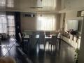 6-бөлмелі пәтер · 220 м² · 6/9 қабат, мкр Михайловка , Аманжолова 35/1, бағасы: 110 млн ₸ в Караганде, Казыбек би р-н — фото 3