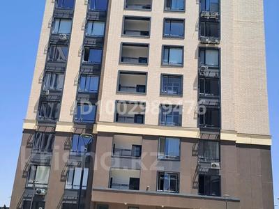 2-комнатная квартира · 77 м² · 2/12 этаж, мкр Нурсат, Мкр. Нурсат 4 за 55 млн 〒 в Шымкенте, Каратауский р-н