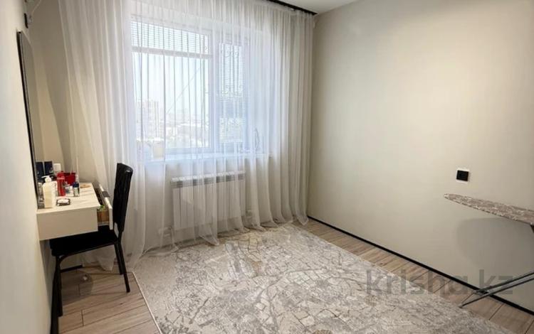 3-бөлмелі пәтер · 78 м² · 9/10 қабат, микрорайон Авангард-2 11Б, бағасы: 33 млн ₸ в Атырау, мкр Авангард-2 — фото 2