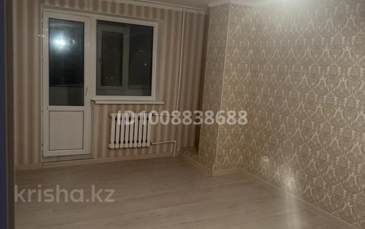 1-комнатная квартира · 52 м² · 7/10 этаж, мкр. Алтын орда, Алия Мулдагулова 62 за 170 000 〒 в Актобе — фото 32