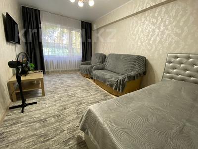 1-комнатная квартира · 37 м² · 1/5 этаж, Космическая 4/1 — Назарбаева за 12 000 ₸ в Усть-Каменогорске