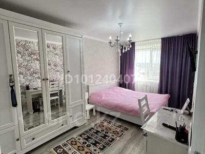 4-бөлмелі пәтер · 75 м² · 6/6 қабат, ул. С. Мауленова 33/7, бағасы: 36 млн ₸ в Костанае