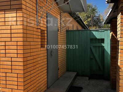 Отдельный дом · 3 комнаты · 80 м² · 5.7 сот., Семипалатинская — Теплова за 45 млн ₸ в Павлодаре