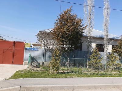 Отдельный дом · 4 комнаты · 144 м² · 8 сот., Ул.Арайтан 73 — Ул.Аль-фараби-ул.Арайтан за 40 млн ₸ в Шымкенте, Аль-Фарабийский р-н