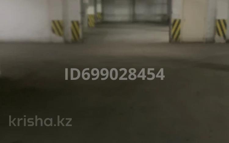 Паркинг · 17 м² · мкр Самал-3, Назарбаев даңғылы 301 — Қажымұқан көшесі за 3 млн 〒 в Алматы, Медеуский р-н — фото 2