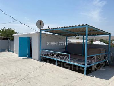 Отдельный дом · 5 комнат · 100 м² · 10 сот., Кудаибердиев 18 — Азия кафе за 10 млн 〒 в Жанатасе