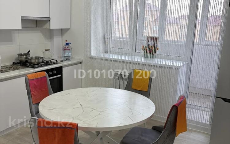 3-комнатная квартира · 101.6 м² · 5/9 этаж, мкр. Алтын орда, Мангилик Ел 21 за 38 млн ₸ в Актобе — фото 2