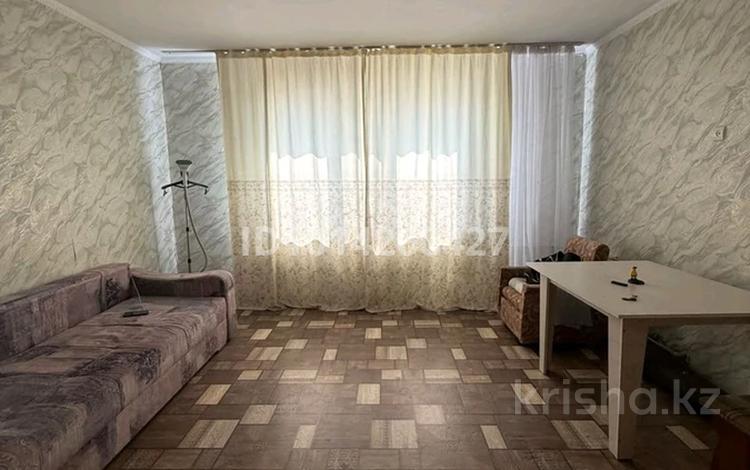 2-комнатная квартира · 52.9 м² · 2/5 этаж, Кешірім Бозтаева 131 за 170 000 ₸ в Семее — фото 2