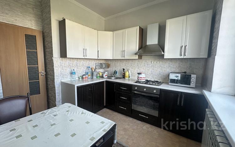 1-комнатная квартира · 40 м² · 9/9 этаж, мкр Аксай-4 36 — Жубанова -Момышулы за 27.8 млн ₸ в Алматы, Ауэзовский р-н — фото 2