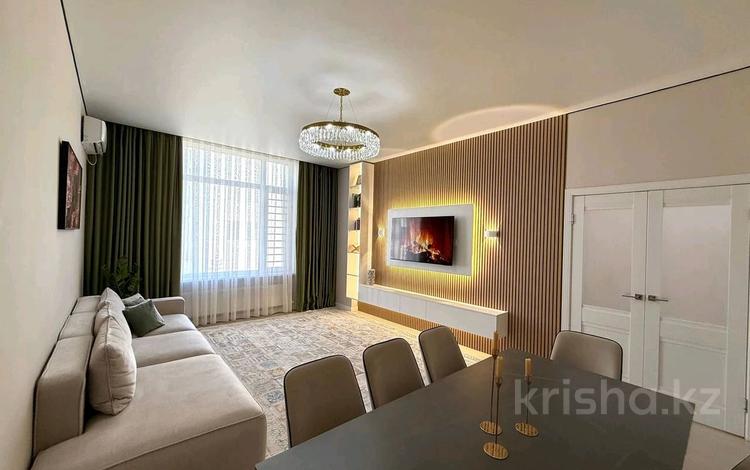 4-бөлмелі пәтер · 130 м² · 4/12 қабат, Жанибек Керей хандар 50, бағасы: 118 млн ₸ в Астане, Есильский р-н — фото 4